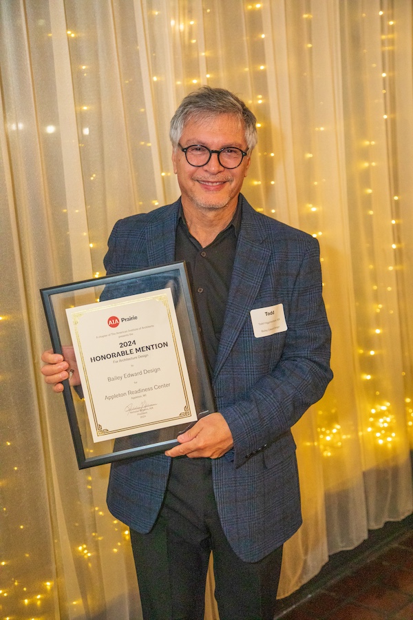 Architectural Organization in Illinois